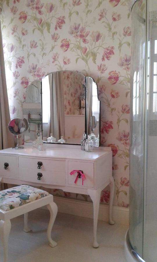 Bed & Breakfast The Beehive 4*